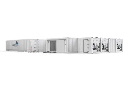 Arctic SuperStore with pallets and connector room