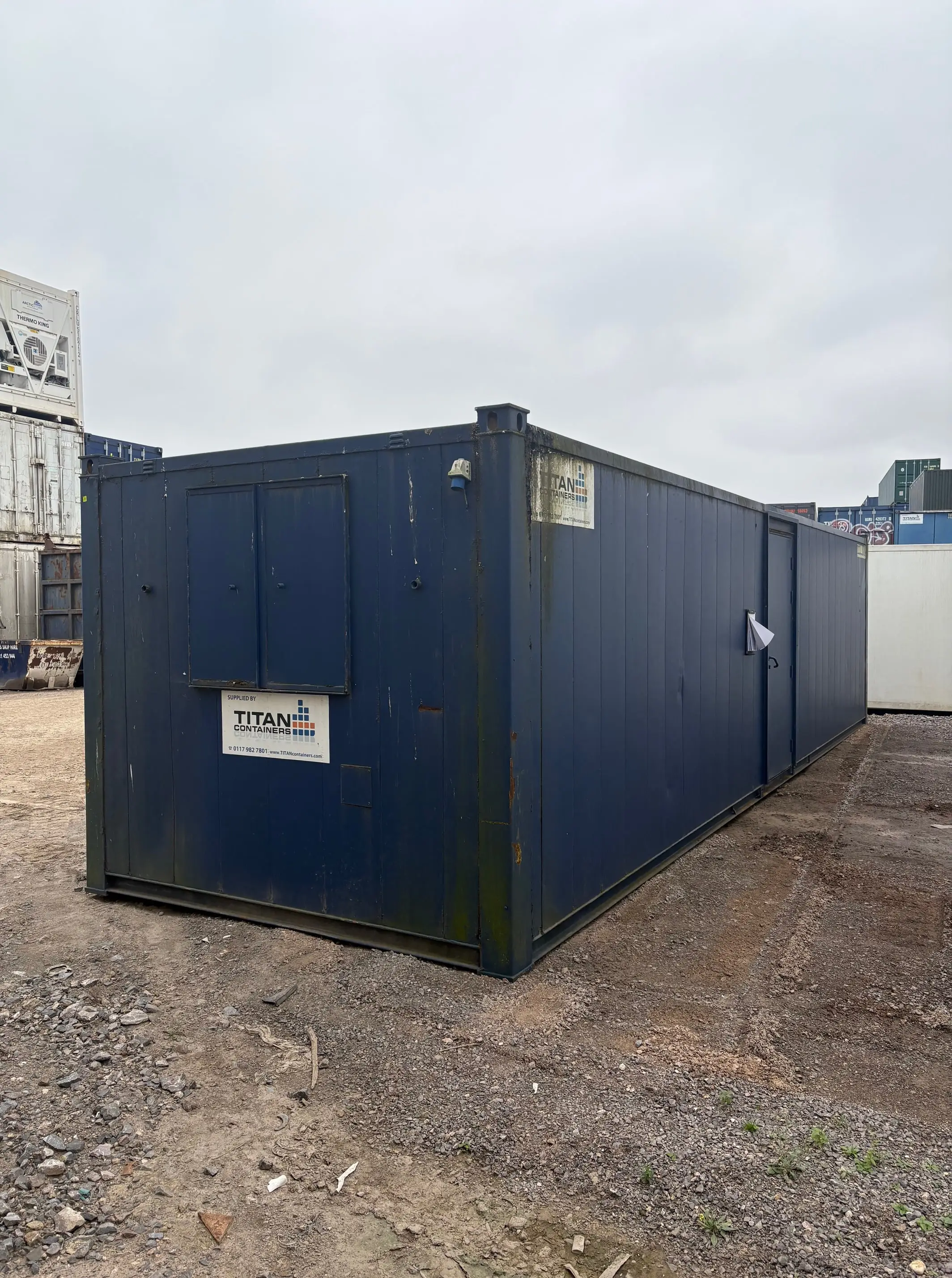 9 x 32ft Office Container