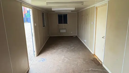 9 x 32ft Office Container