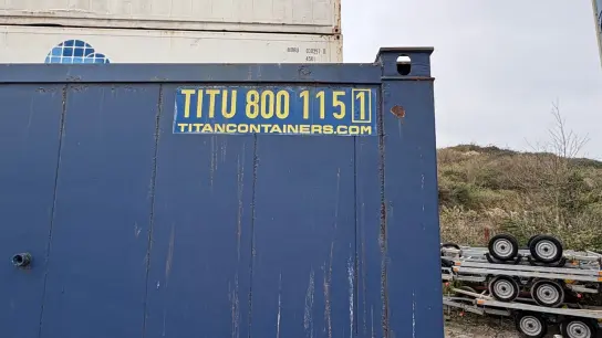 9 x 32ft Office Container